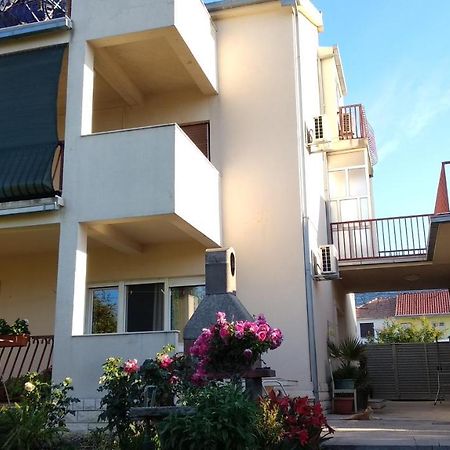 Apartman Tonka Kaštela Kültér fotó