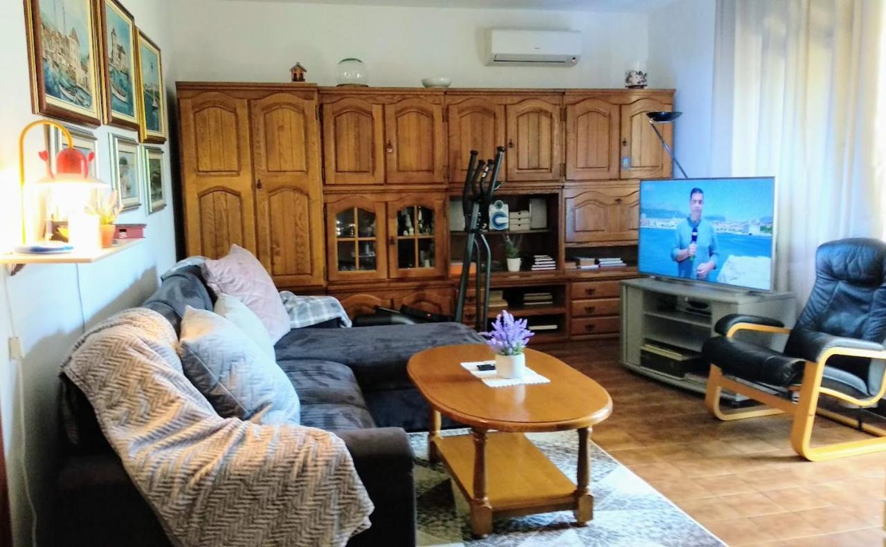 Apartman Tonka Kaštela Kültér fotó